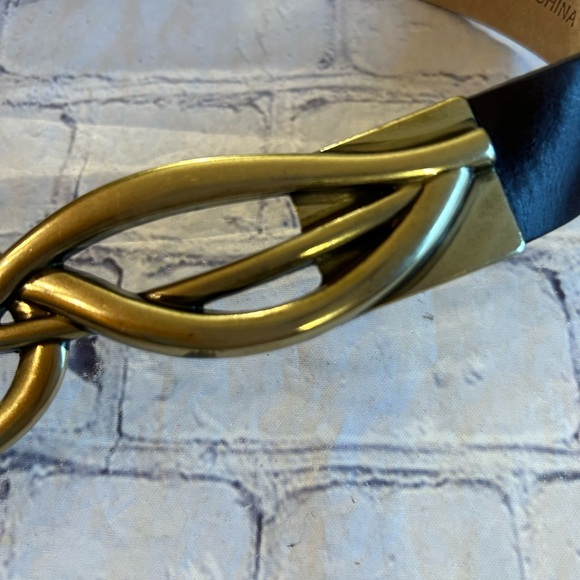 CHICO’S BACK GENUINE LEATHER CHOCOLATE BROWN BELT WITH BRASS TONE BUCKLE S/M - Picture 11 of 13